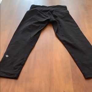 Lululemon capris